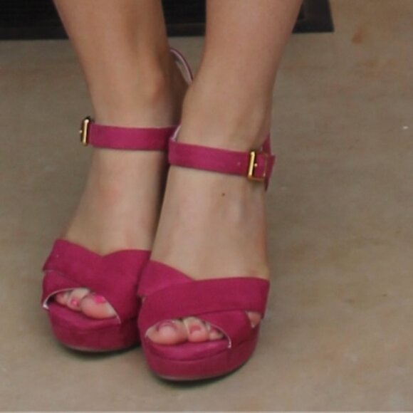 Anne Klein Shoes - Anne Klein Hot Pink Platform Heels